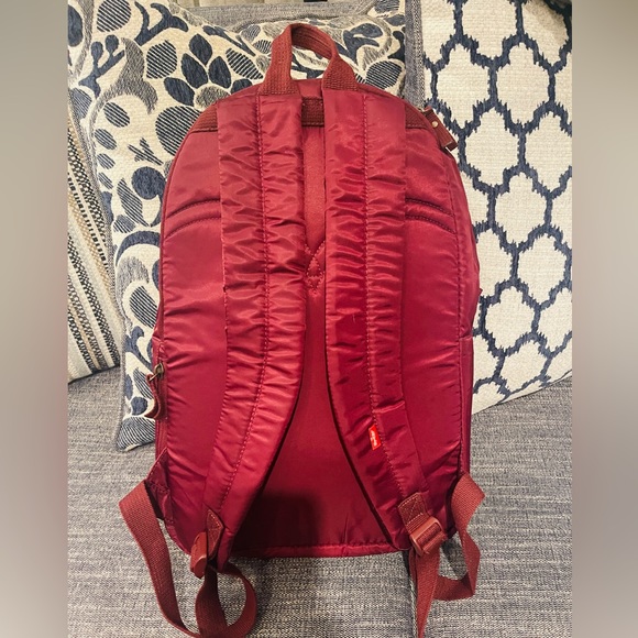 Levi's The Heritage Nylon Backpack, Purple Bright Orange Laptop Sleeve Minimal - Picture 2 of 5